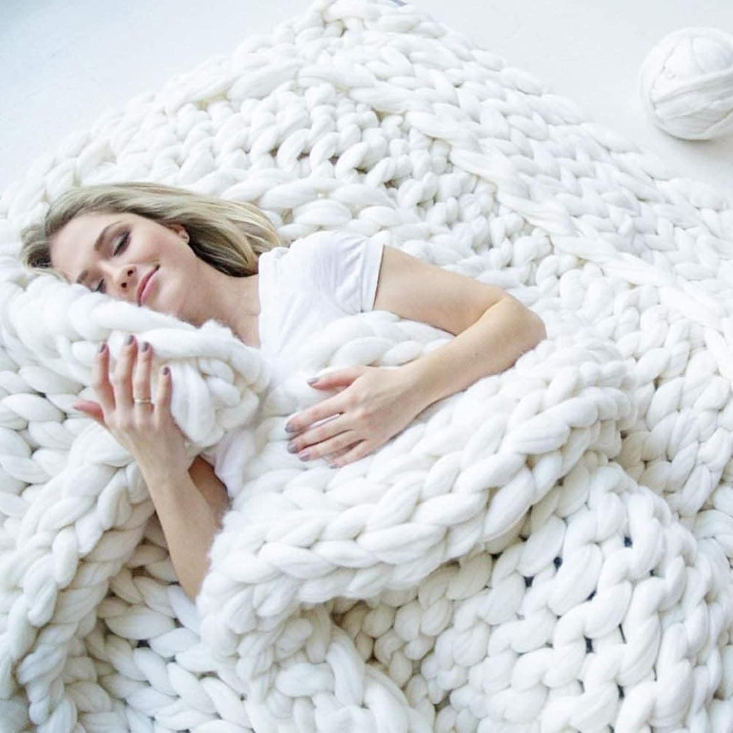 Chunky Knit Throw Blanket Machine Washable
