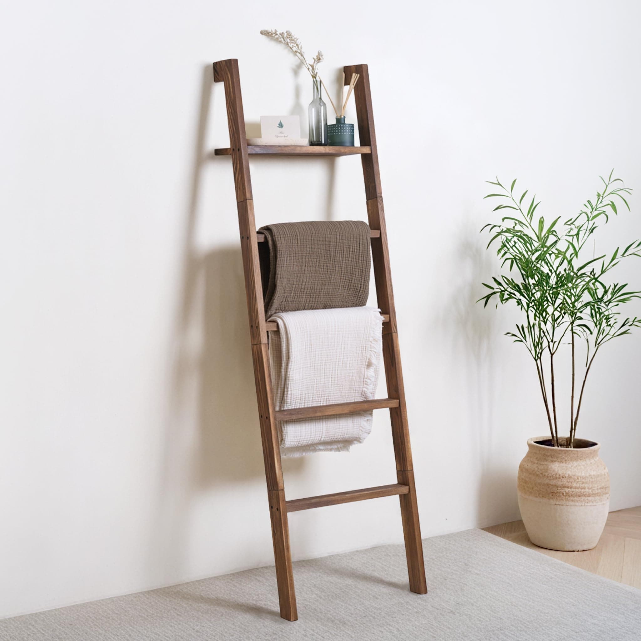 FUIN 63 inch Wooden Blanket Ladder Farmhouse Quilt Rack