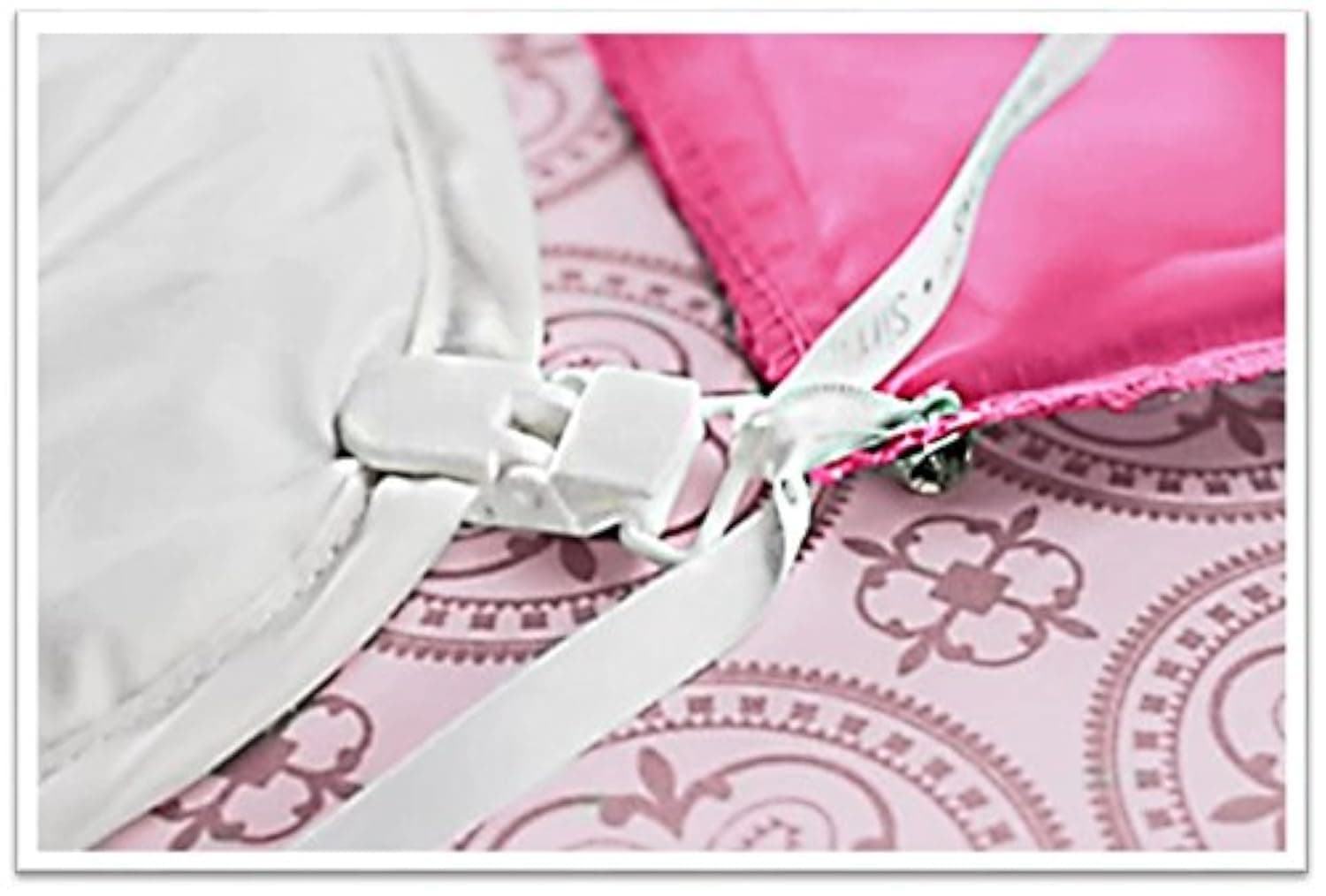 Sleep Tight Duvet Insert Clips and Pin Ties, 12-Pack